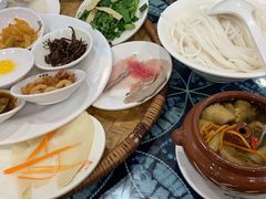 -桥香园云南过桥米线(金马碧鸡店)