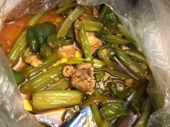 -吴记酱骨炖菜馆(西大直街店)