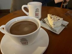 燕麦乳蛋糕-1901 Cafe(西四店)