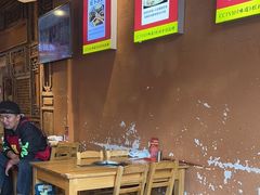 -阿婆情腊排骨火锅(金虹路店)