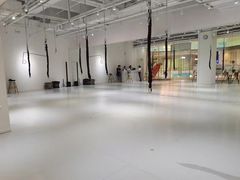 -Jumphai室内蹦极运动