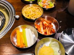 小菜-·缸桶屋·韩式牛肋条自助烤肉(西湖D11店)