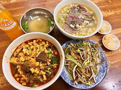 -刘信牛羊肉泡馍小炒(回民街店)
