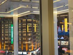 -江边城外烤全鱼(世茂广场店)