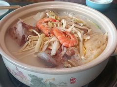 旺晖骨头皇锅（小）-旺晖本帮骨头煲·深夜火锅(梅园路店)