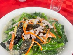 -先鲜鲫鱼粥