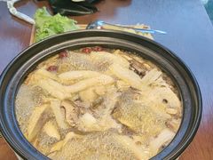-宣威山野人家·云南菜·菌火锅(金碧店)