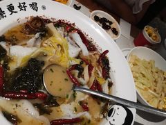 -江渔儿酸菜鱼(奥园广场金发购物中心店)