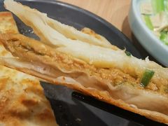 状元千层牛肉饼-宏状元现熬粥·京味菜(三里河店)