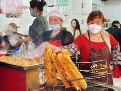现炸油条-汪记鲜鱼糊汤粉(沈阳路总店)