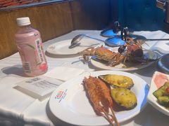 -领鲜活海鲜榴莲自助火锅(东门店)