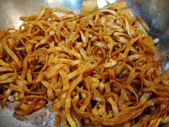 -内蒙焖面大盆骨餐馆(山大路店)