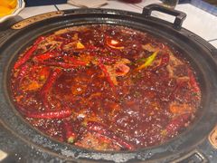 -爱你您·自家鱼塘·活水喷泉鱼火锅(八里店)