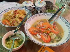 -霆记海鲜·只为这碗面(滨江店)