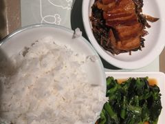 -老乡鸡(上海品尊国际中心店)