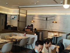 大堂-必胜客(乐山世豪PH店)