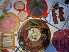 -二荆条·城市森林火锅旗舰店