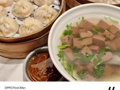 -馋三尺蟹粉小笼(人民广场店)