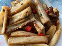 -琥珀老六龙虾(四里河店)