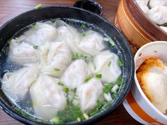 三鲜馄炖-万寿斋(山阴路店)