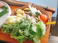 -樾餐厅泰式海鲜火锅(民歌湖店)