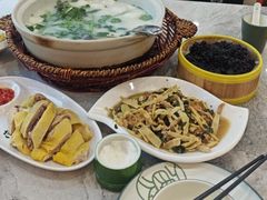 -紫藤园·天目湖大鱼头(南山竹海店)