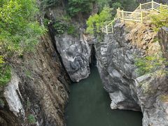 -百里山水画廊乌龙峡谷