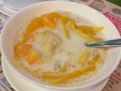 -甜心妈妈·榴莲星级糖水(北京路总店)