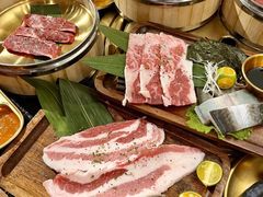 -何发发和牛烧肉·鳗鱼榴莲放题自助(乐峰广场店)