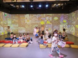 -小鸡哆哆故事屋·儿童乐园(嘉里城店)