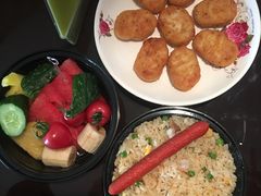 -泓历皇朝酒店(东亭店)
