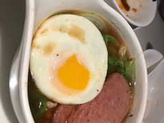 -新大咀港式茶餐厅(宝山万达店)