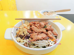 -嗨皮儿·现蒸面皮(抄纸巷店)