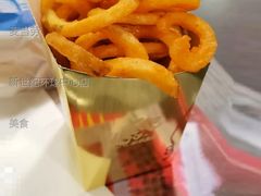 扭扭金条（扭扭薯条）-麦当劳(新世纪环球中心店)
