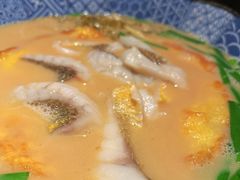 -荣家黄鱼面(前滩太古里店)