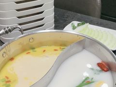 -江小渔鲜鱼火锅(西二道街店)