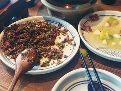 -云海肴·汽锅鸡·云南菜(天山百盛优客店)