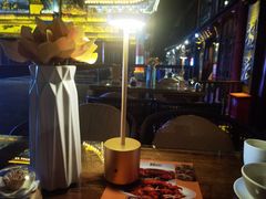 露天位-隔壁老王·家常云南菜(花巷店)