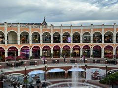 -佛罗伦萨小镇广佛名品奥特莱斯(疏港路店)