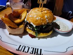 -THE CUT Rooftop顶楼牛排餐吧(环贸iapm店)