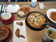 -必胜客(欧亚卖场店)