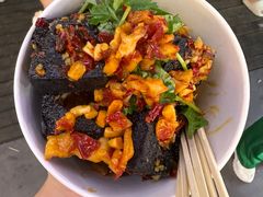 -黑色经典臭豆腐·湖南特产(坡子街店)