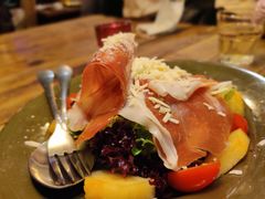 -SISTERS BAR RESTAURANT川意酒馆(嘉善老市H楼店)