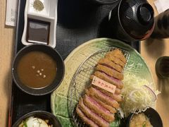 -牛カツ京都勝牛(河原町蛸薬師店)