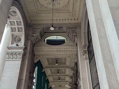 -埃马努埃莱二世拱廊