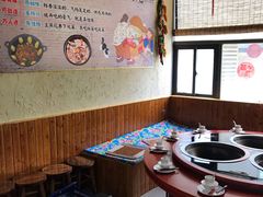 -袁小二大东北铁锅炖(吉祥村总部)