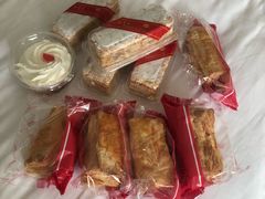 -红宝石·鲜奶小方·海派西点房(丰庄店)