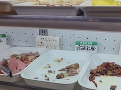 -哈尔滨小酒馆·鲜肉现穿自助烧烤(康新花园店)