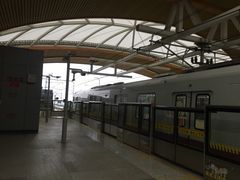 -康新公路(地铁站)