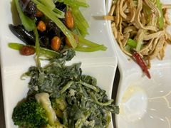 -郑享吃烧烤烩面(红专路店)